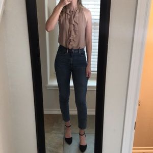 Cliche’ Sleeveless Blouse with Ruffles